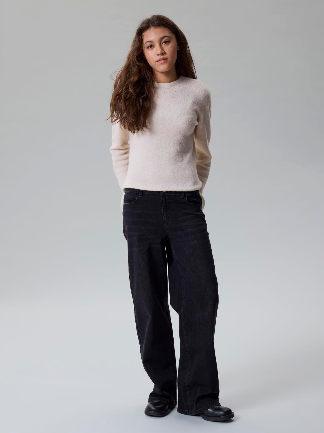 model_shot-detail